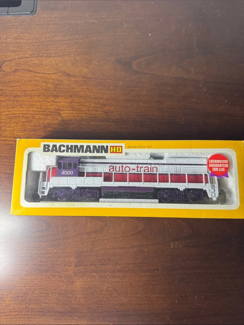 Bachmann Auto-Train HO Scale Diesel Locomotive (New)